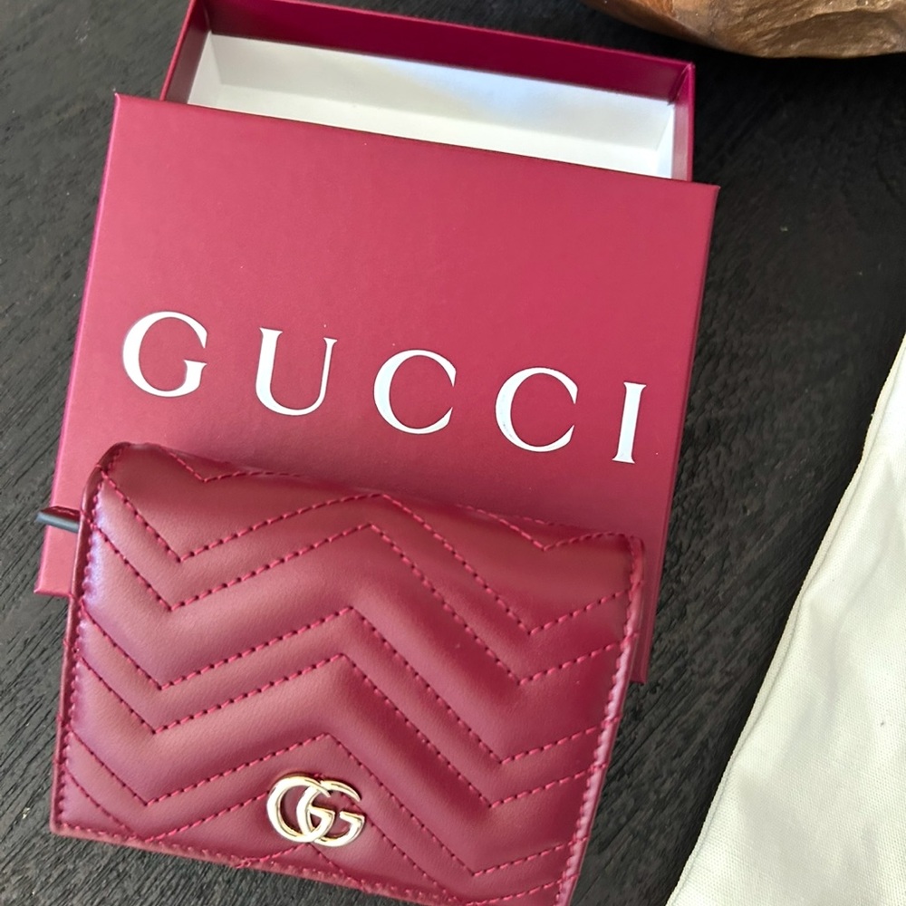 🛑🛑SOLD EMBOSS WITH INITIALS
GG MARMONT CARD CASE WALLET brand New🛑🛑 - Picture 7 of 8